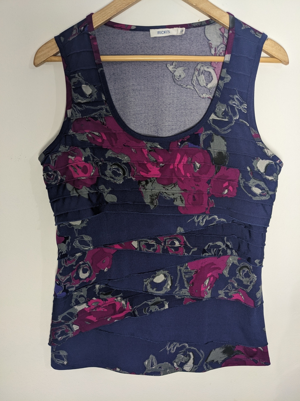 Ricki's Tank Women's Large Purple Floral Ruffle Sleeveless Shirt Business Casual